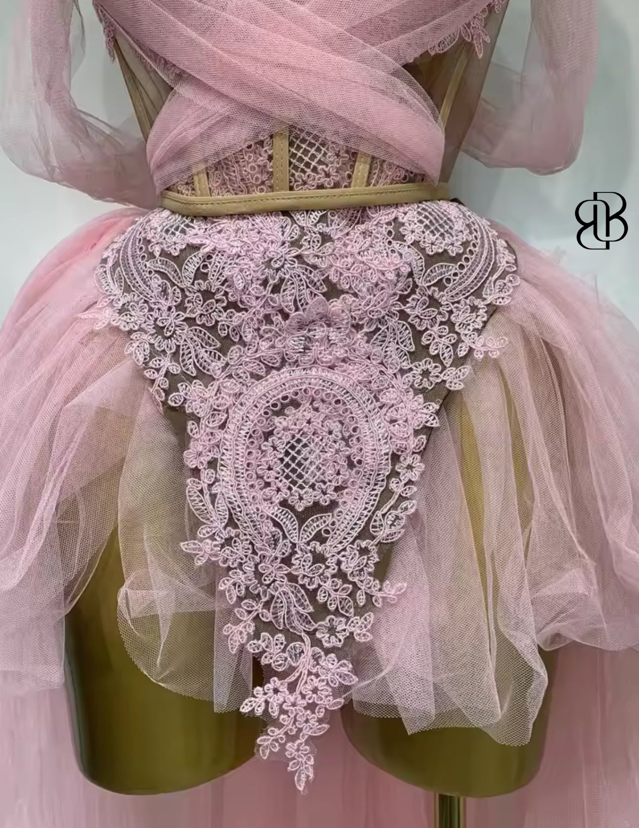 BellisimaLuxe Lace Fantasy Set